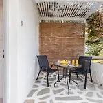 Naxos Beachwalk 아파트