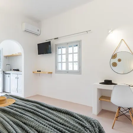 Naxos Beachwalk Apartment *