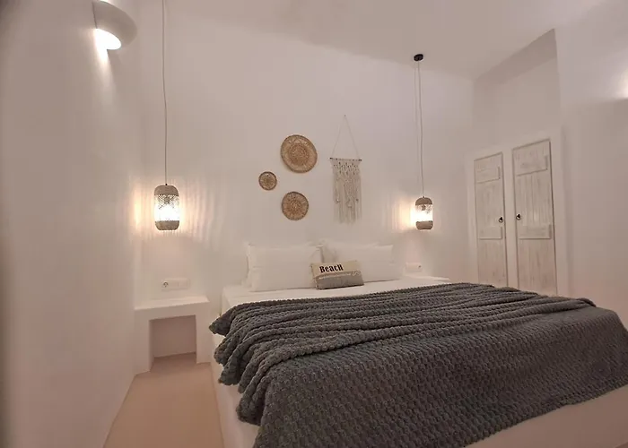 Naxos Beachwalk Naxos City